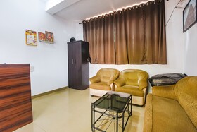 Fabexpress Neelratna