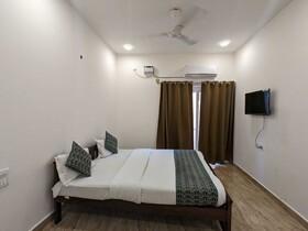 Hotel Bella Residency
