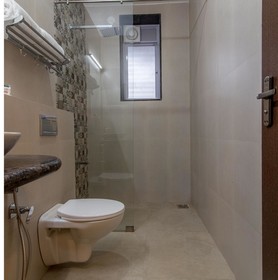 Hotel De Alcazar by OYO Rooms