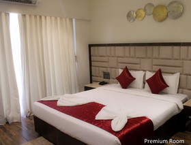 Hotel Supreme Grande