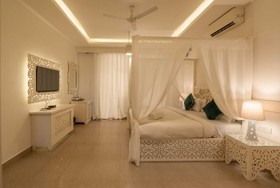 Lillywoods Zac Beach Resort