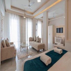 Lillywoods Zac Beach Resort