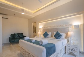 Lillywoods Zac Beach Resort