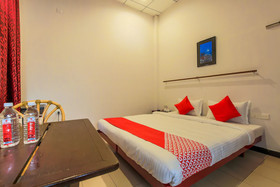 Little Italy by OYO Rooms