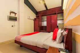 Little Italy by OYO Rooms