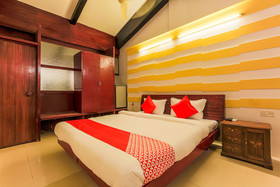 Little Italy by OYO Rooms