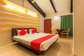 Little Italy by OYO Rooms