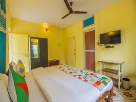 Oceanic Pearl Hotel by OYO Rooms