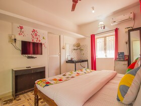 Oceanic Pearl Hotel by OYO Rooms