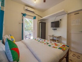 Oceanic Pearl Hotel by OYO Rooms