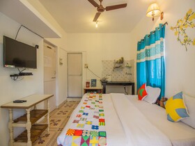 Oceanic Pearl Hotel by OYO Rooms