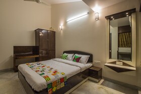 OYO 11568 Home Duplex Studio Calangute