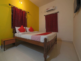 OYO 8631 Hotel Avanti