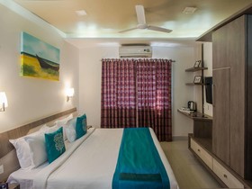 OYO Flagship 400 Calangute Baga Circle