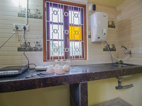 OYO Home 15489 Field View 1BHK