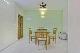 OYO Home 24906 Dazzling 2BHK Calangute