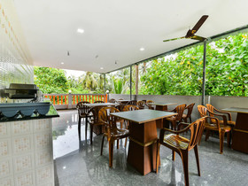 Raj's Resort By OYO Rooms