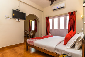 Resort Village Royale by OYO Rooms