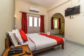 Resort Village Royale by OYO Rooms