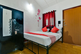 Route 77 by OYO Rooms
