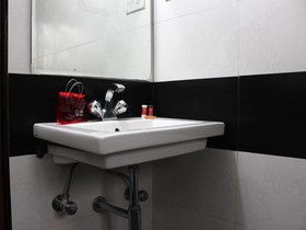 Seven Seas Homes & Villas by Oyo Rooms