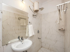 Shivam Resort by OYO Rooms