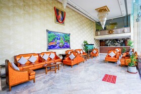 The Avenue Grand