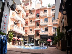 Ticlo Resort