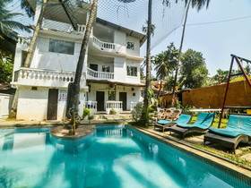 Tsk The Golden Nest Deluxe by OYO