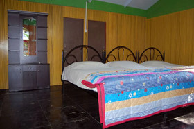 Abel Cressida Beach Cafe & Coco Huts