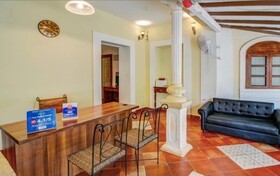 Banyan Tree Courtyard