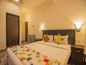 Bright Studio by OYO Rooms