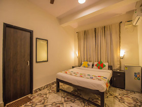 Bright Studio by OYO Rooms