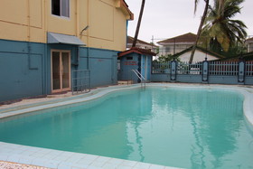 Holiday Beach Resort
