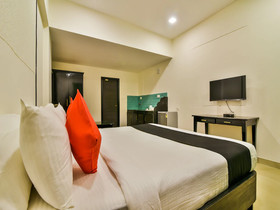 Lawande Beach Resort by OYO Rooms