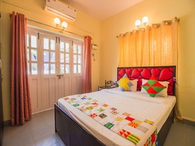 OYO 12198 Home Calangute Beach