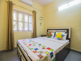 OYO 12198 Home Calangute Beach