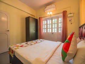 OYO 12198 Home Calangute Beach