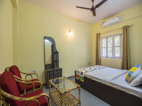 OYO 12198 Home Calangute Beach