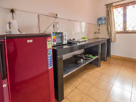 OYO 12423 Home Pool View 1BHK Candolim