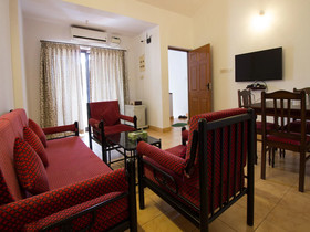 OYO 12423 Home Pool View 1BHK Candolim