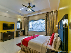 Royal Mirage Boutique Hotel