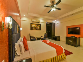Royal Mirage Boutique Hotel