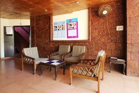 Capital O 322 Sea Breeze Candolim Hotel