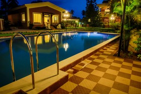 De Mandarin Beach Resort Suites and Villas Goa