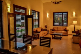 De Mandarin Beach Resort Suites and Villas Goa