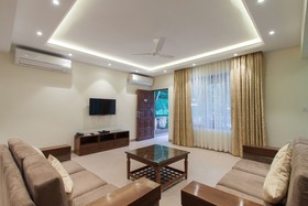 Seashell Suites & Villas