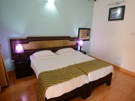 Silver Sand Holiday Village