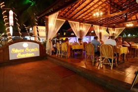 Silver Sands Sunshine