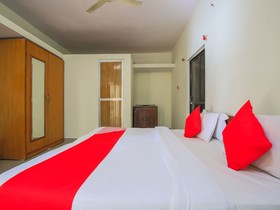 Jack's Place By OYO Rooms